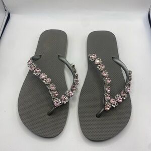 Chanclas by Simone Herrera | Gray Flip Flops with Pink Rhinestone Embellishments